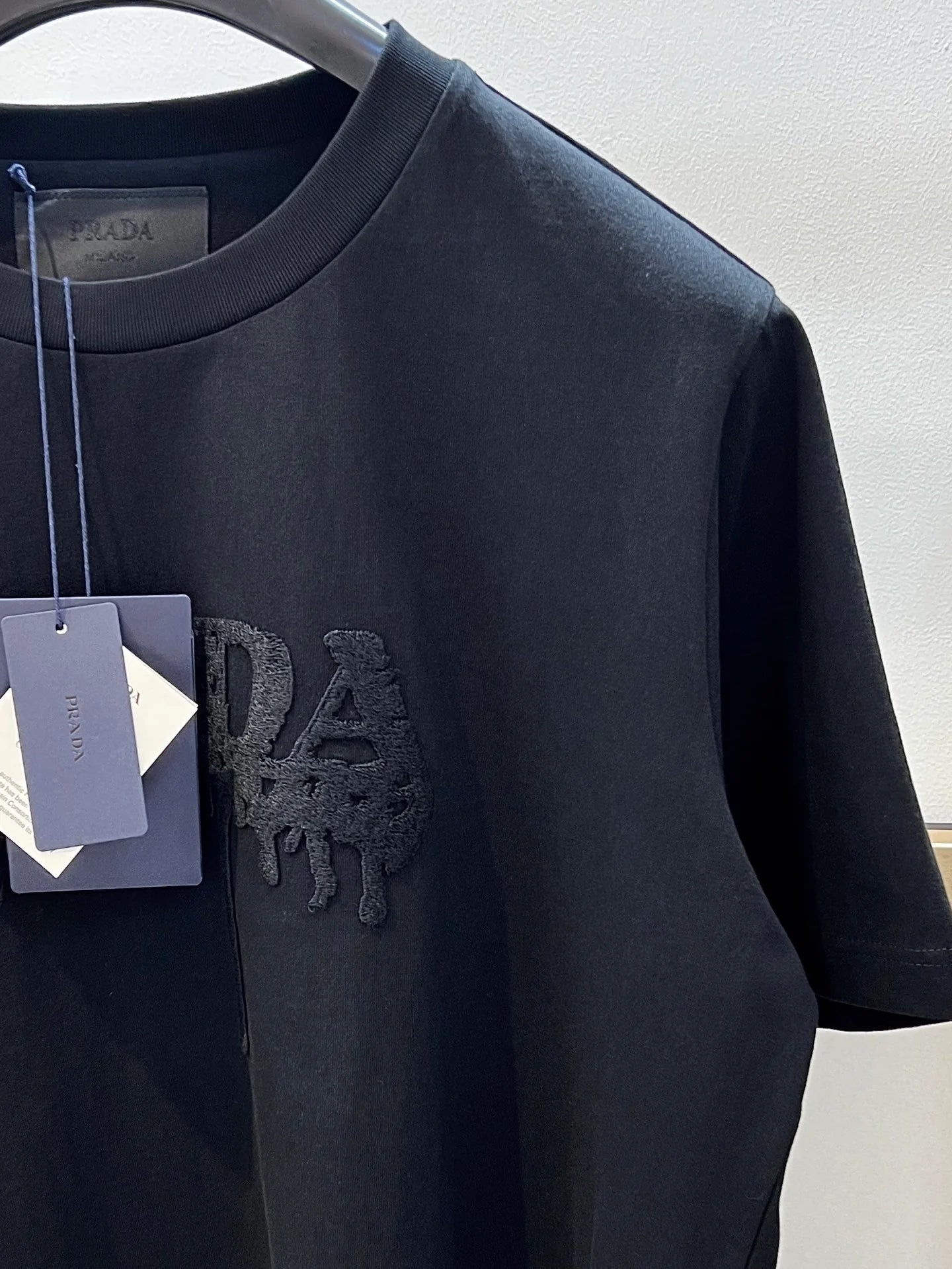 PRADA TSHIRT