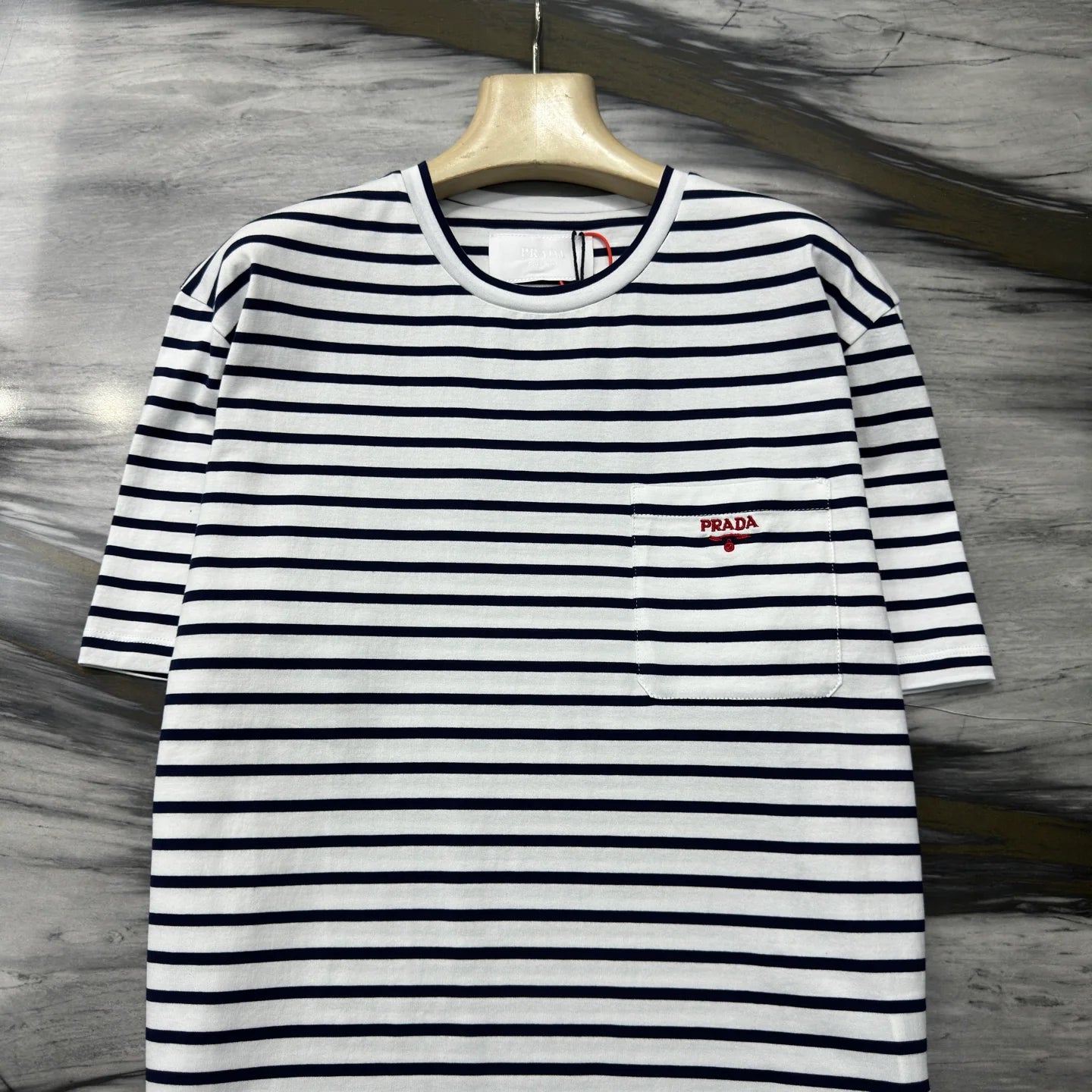 PRADA TSHIRT