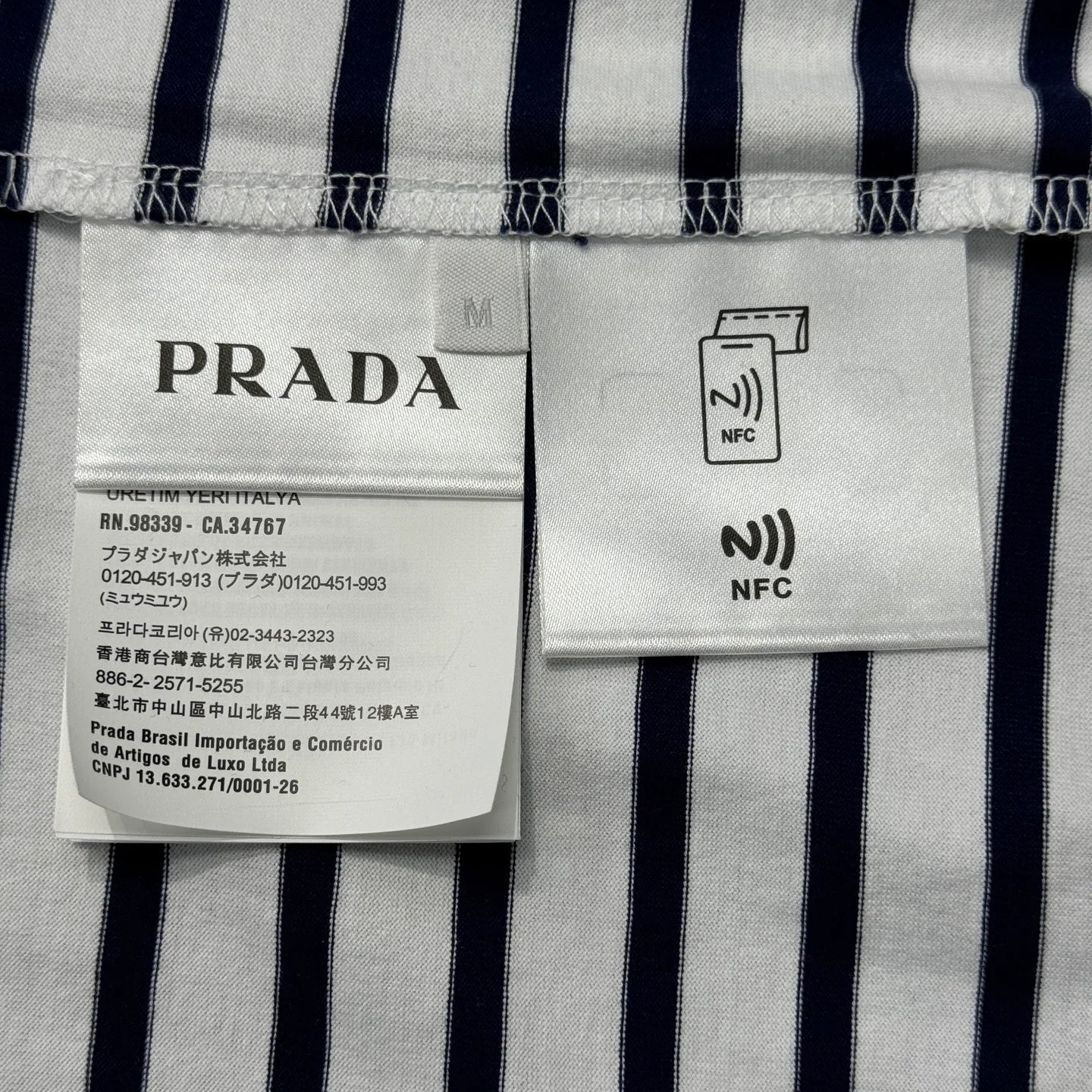 PRADA TSHIRT