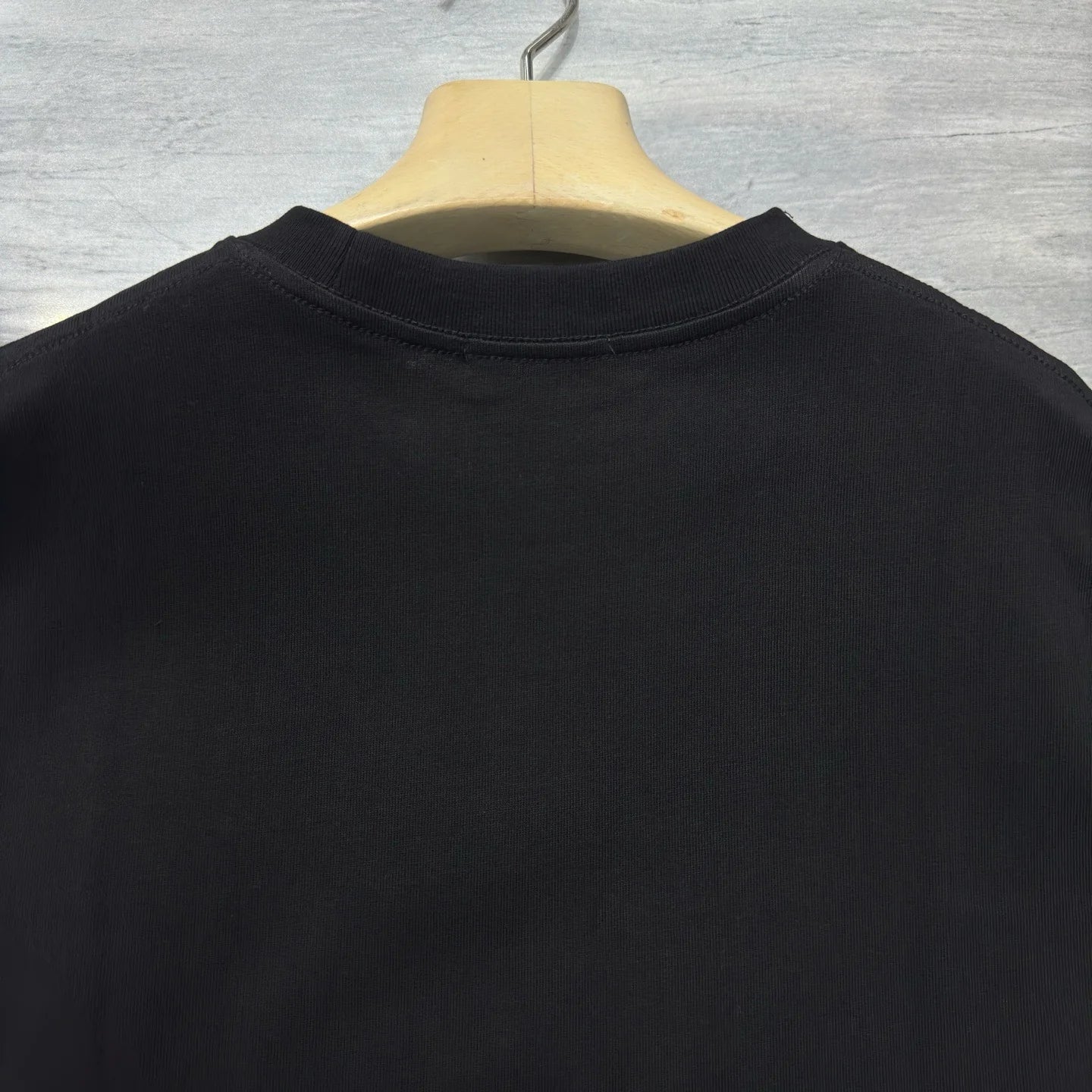 PRADA TSHIRT