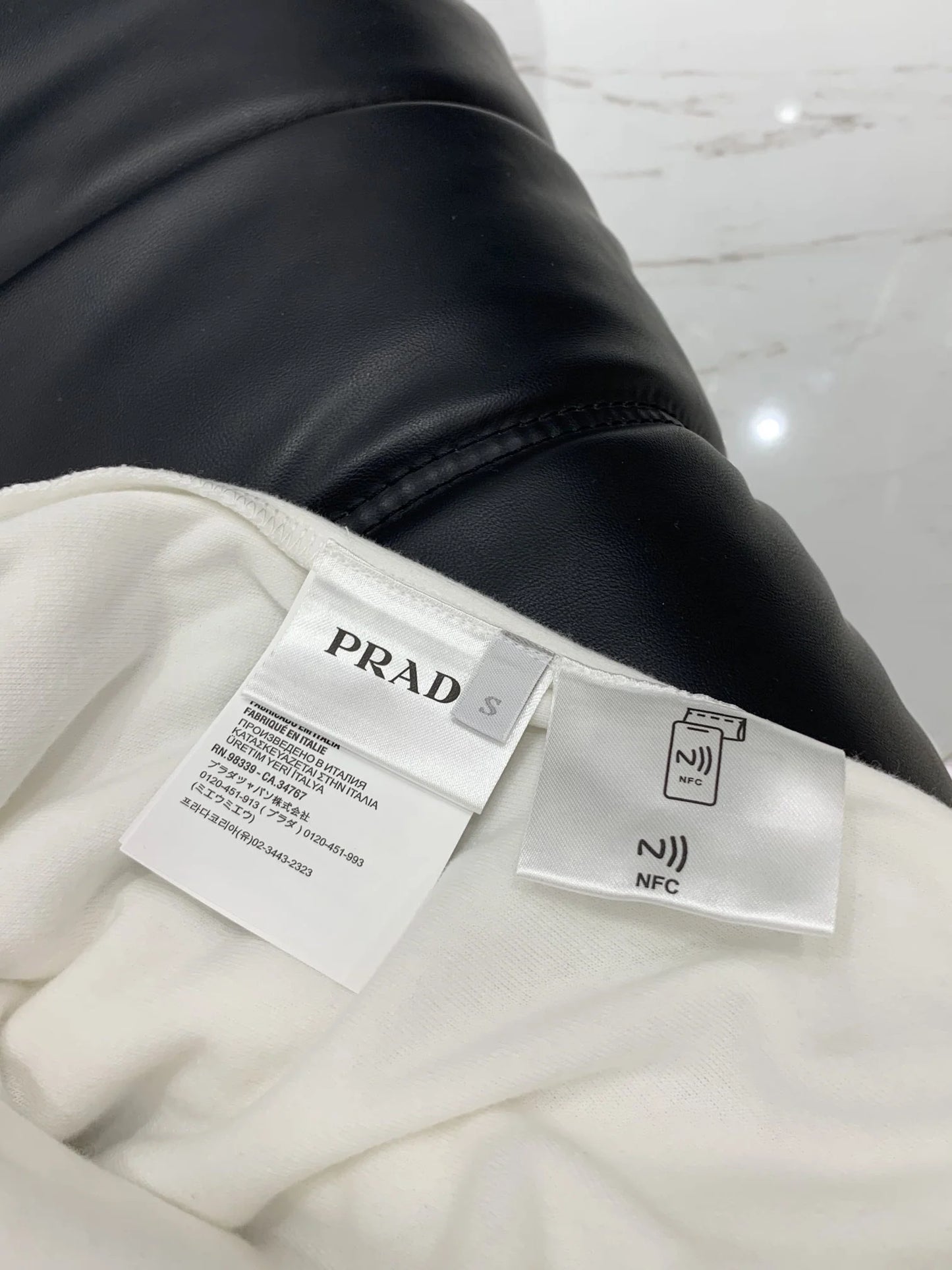 PRADA TSHIRT