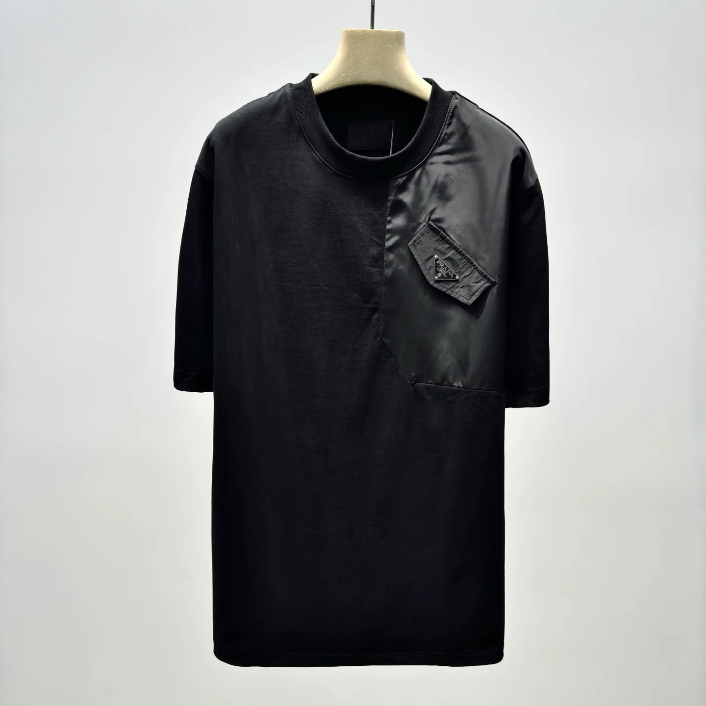 PRADA TSHIRT