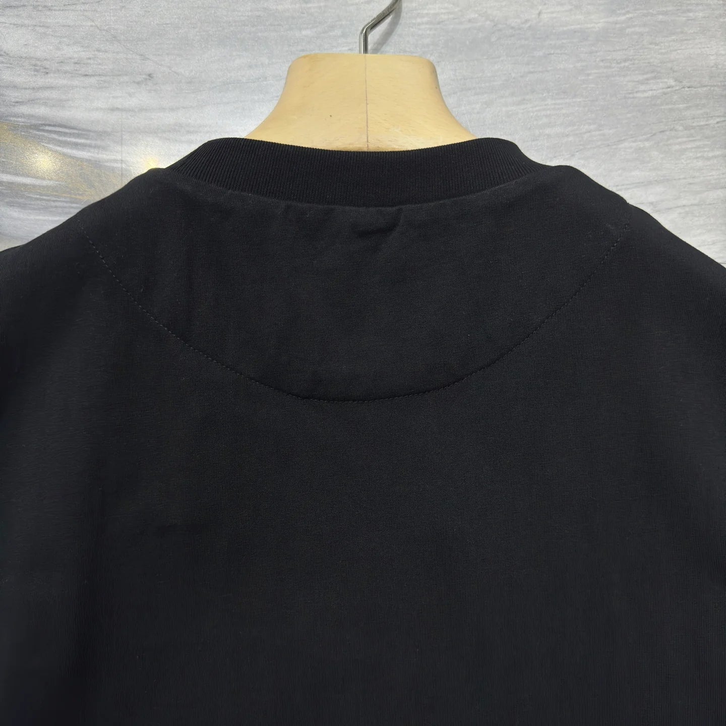PRADA TSHIRT