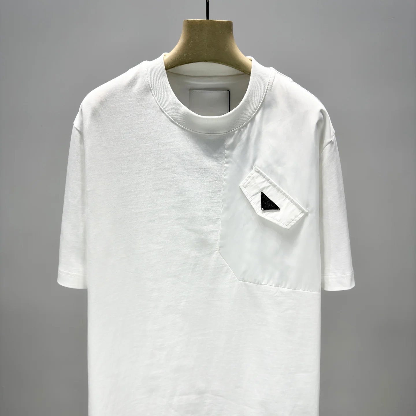 PRADA TSHIRT