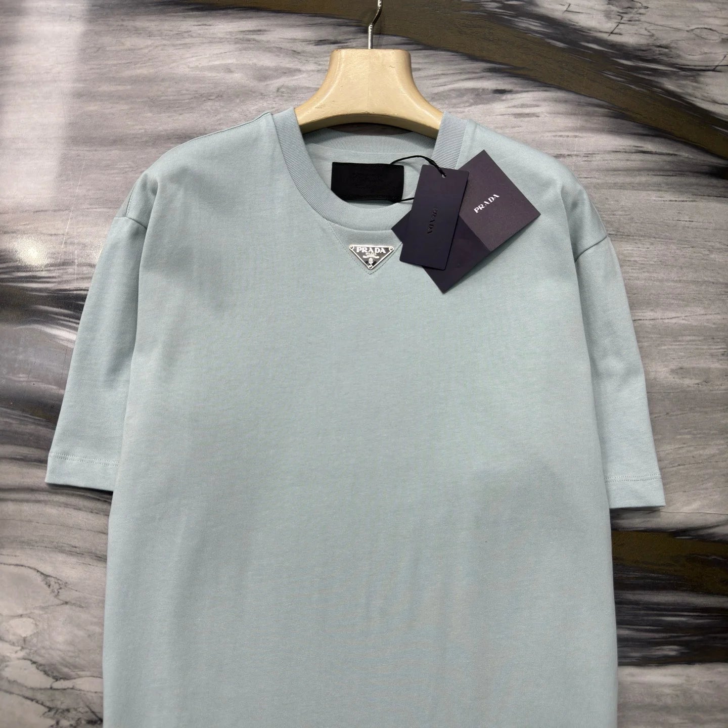 PRADA TSHIRT