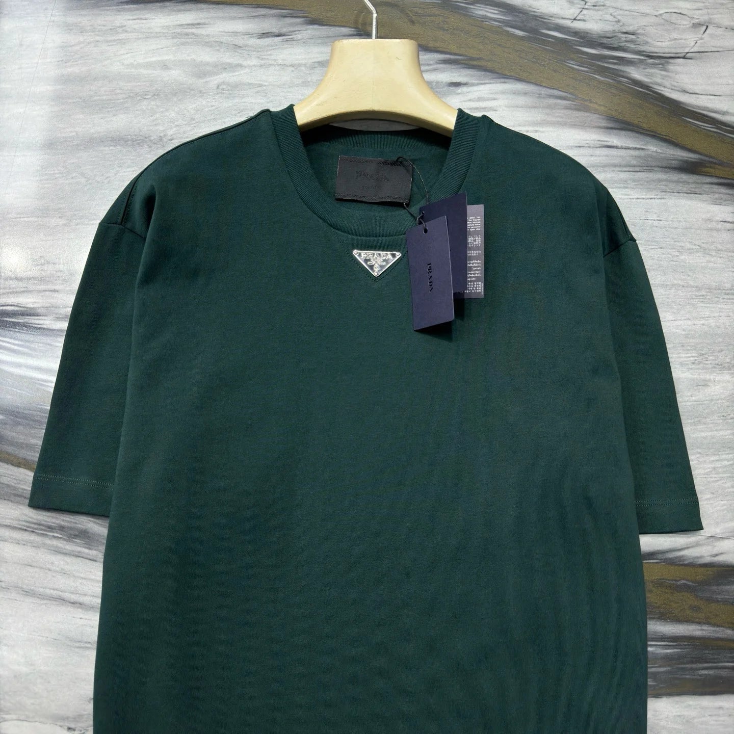 PRADA TSHIRT