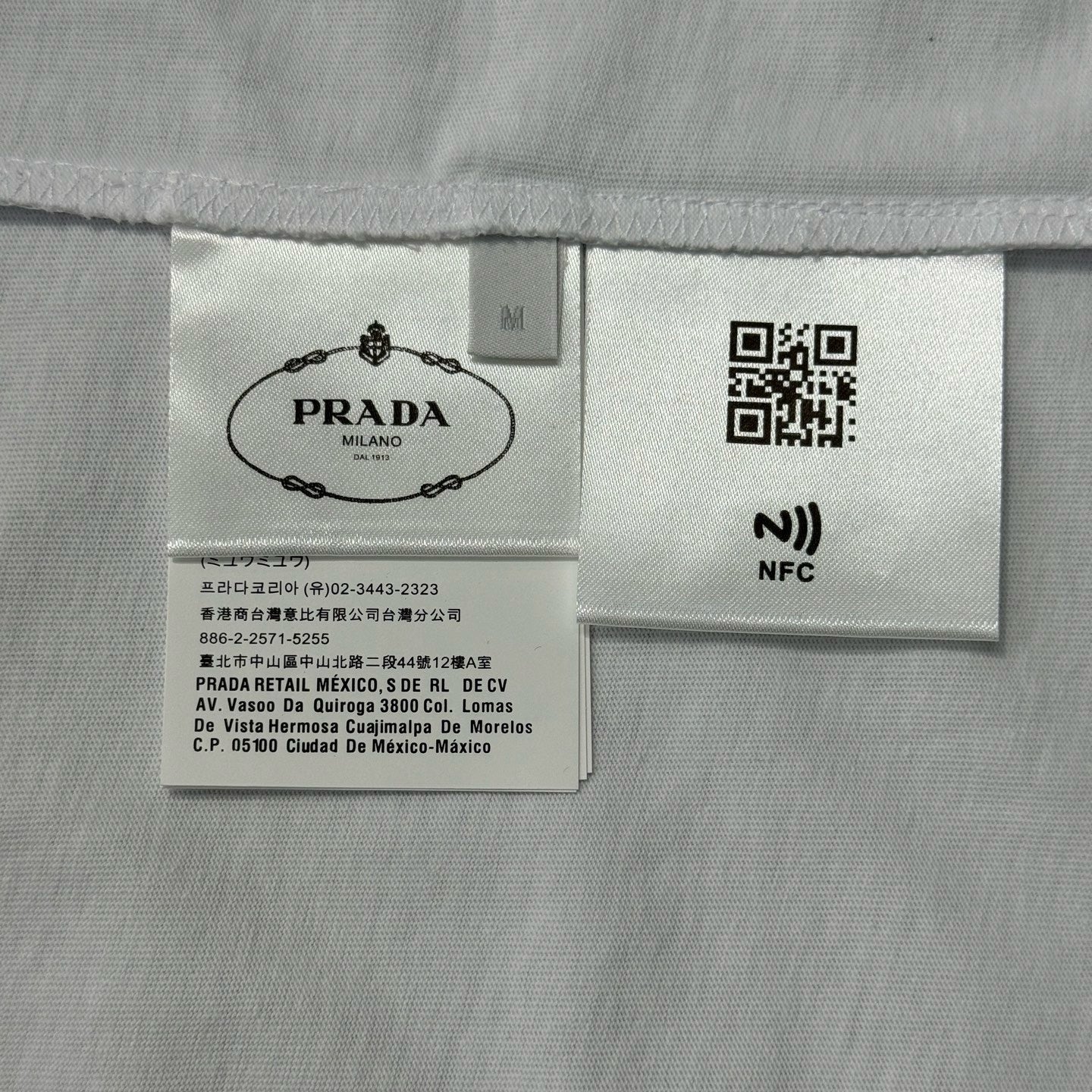 PRADA TSHIRT