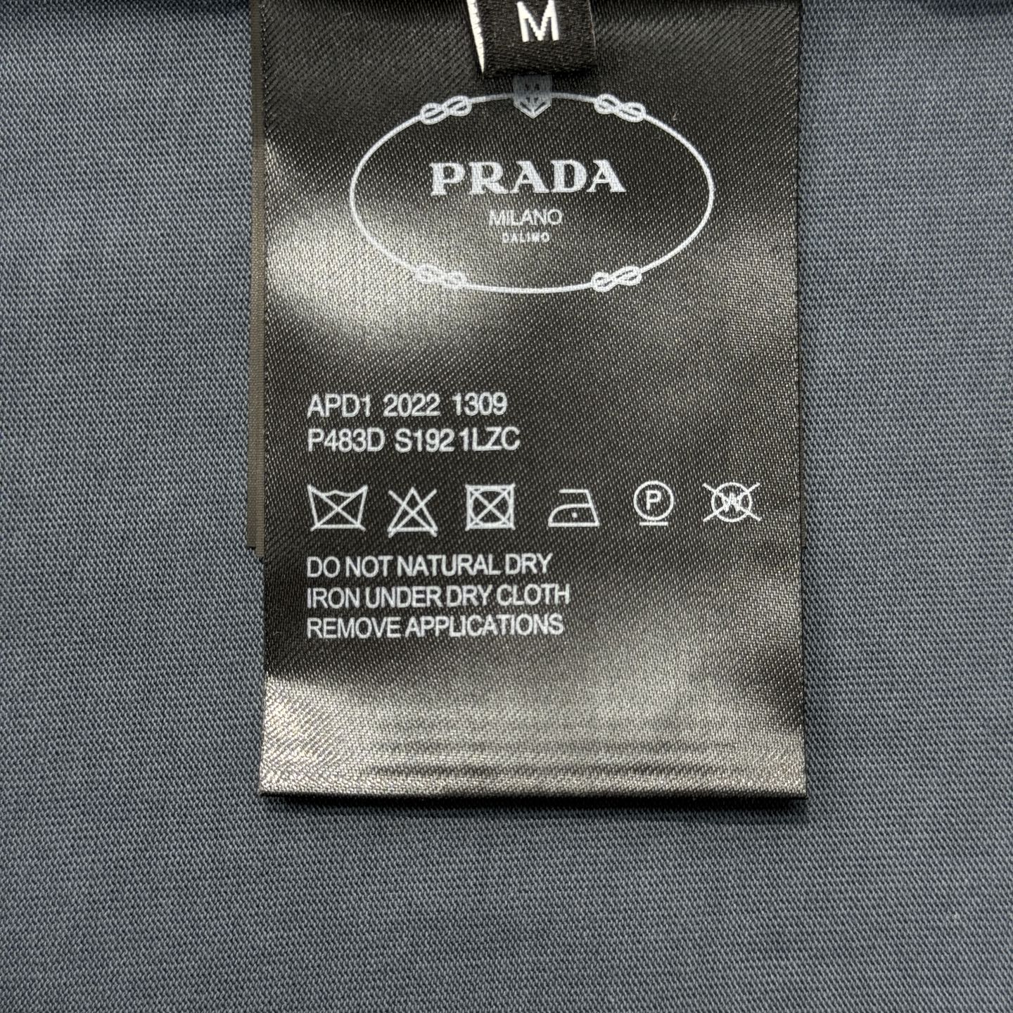 PRADA TSHIRT