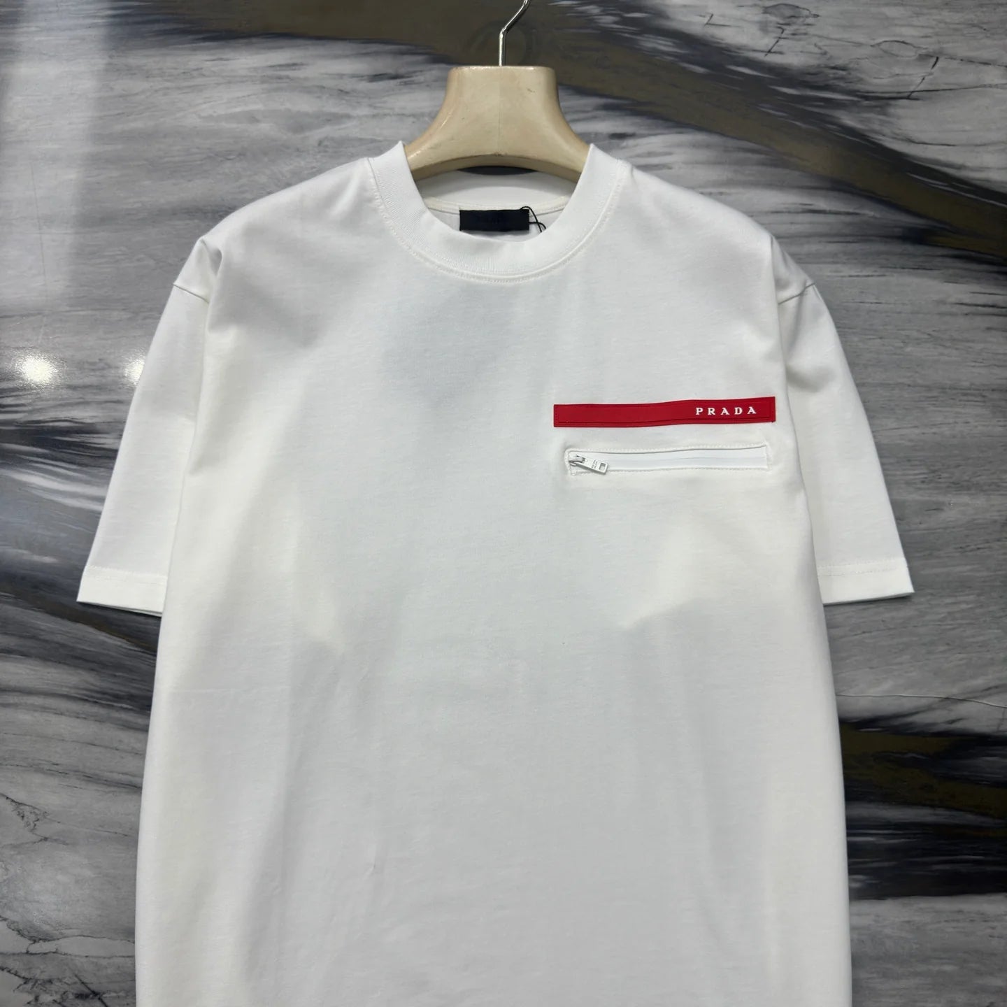 PRADA TSHIRT