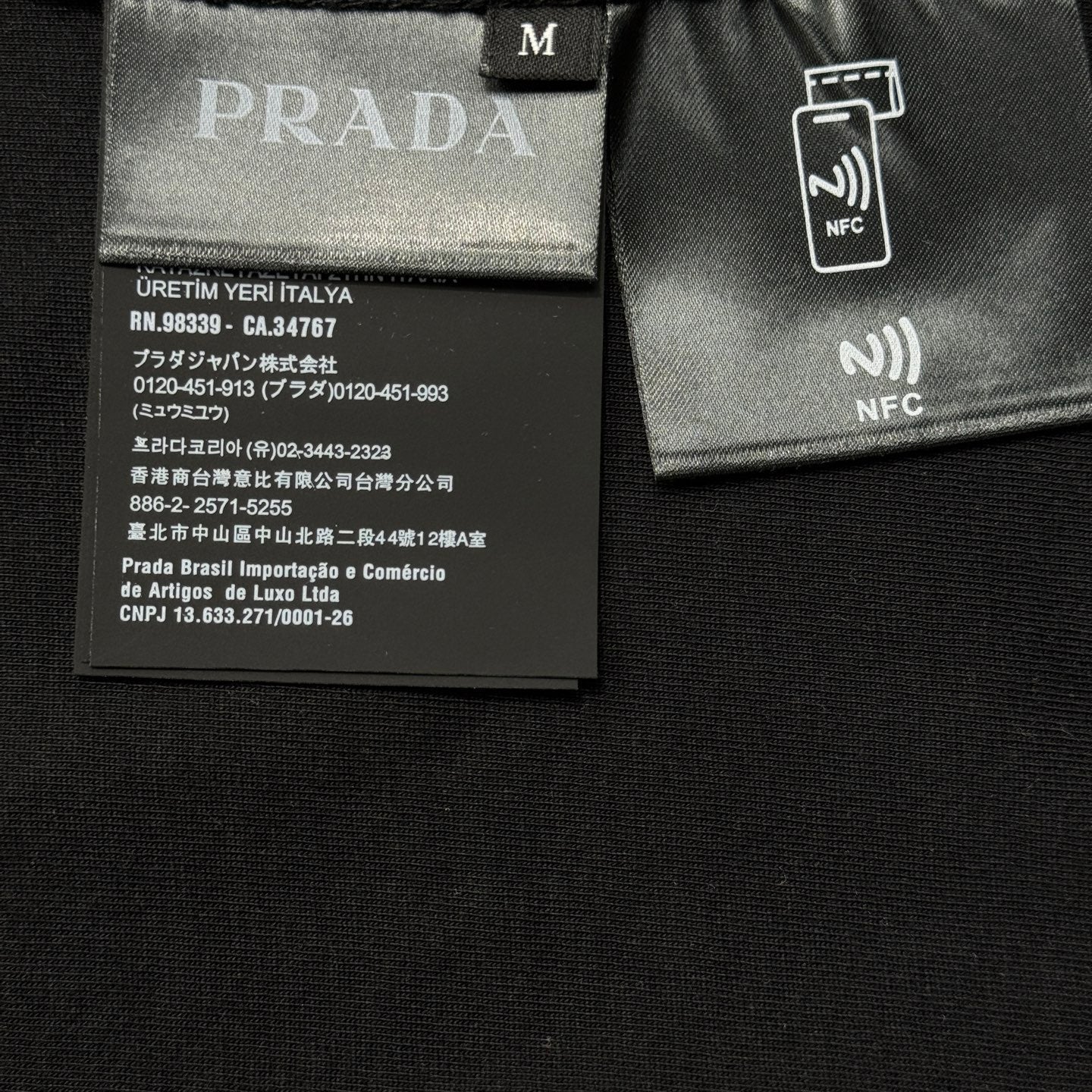 PRADA TSHIRT