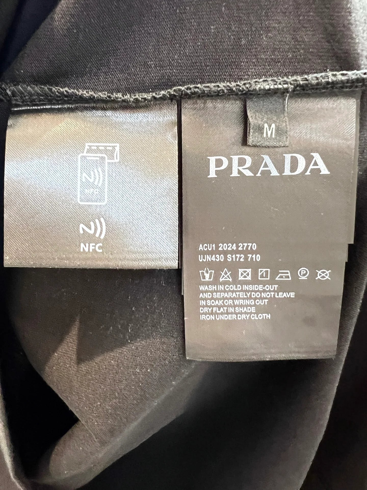 PRADA TSHIRT