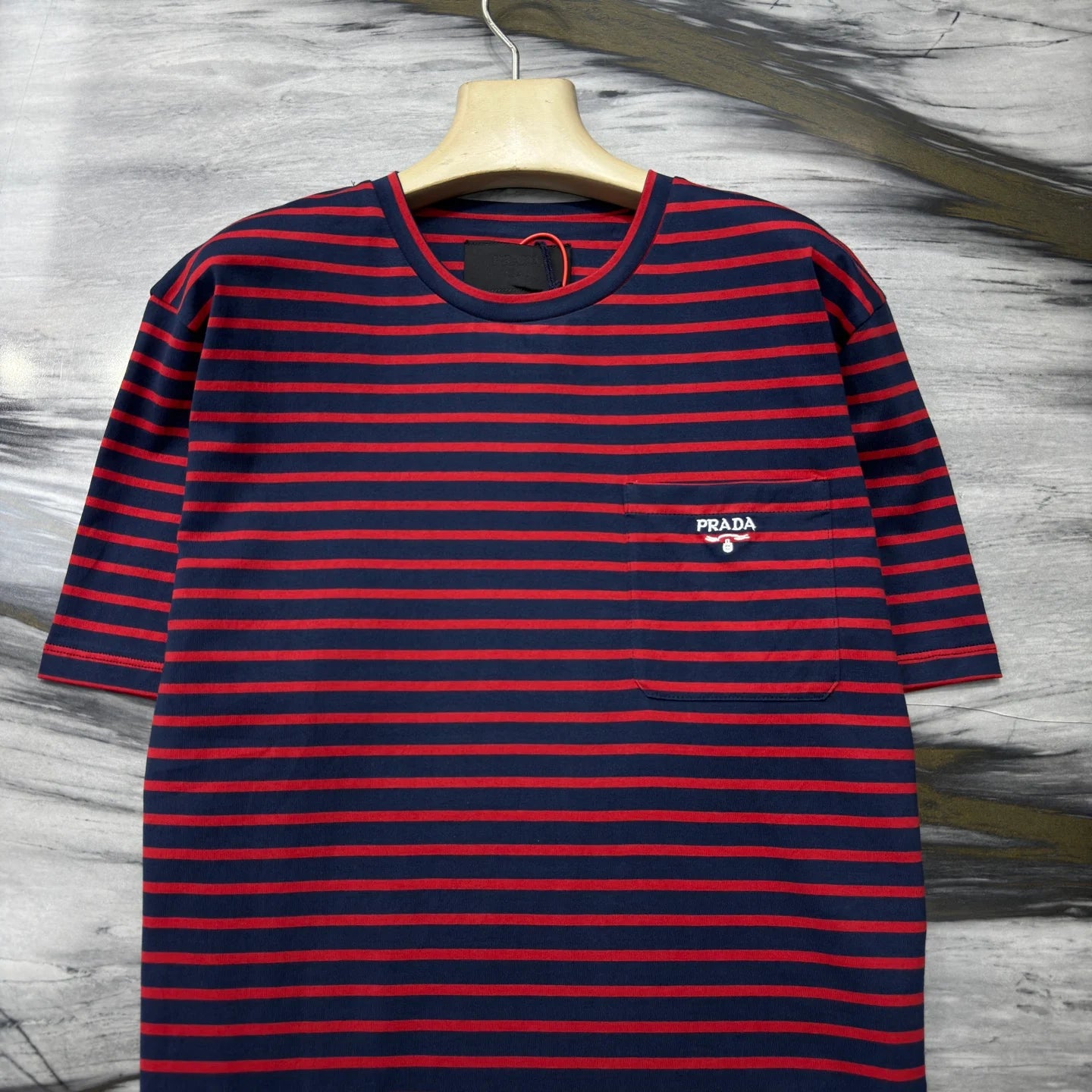 PRADA TSHIRT