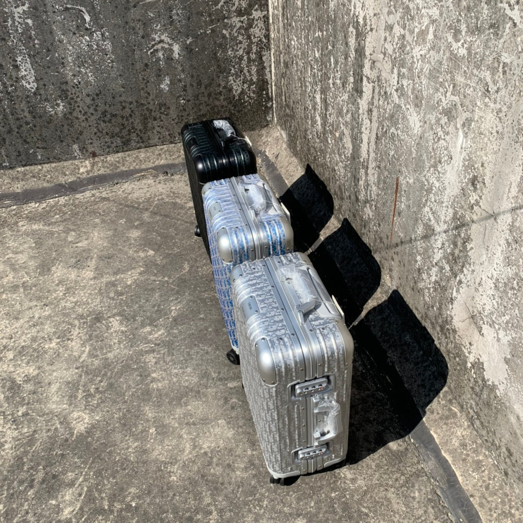 RIMOWA LUGGAGE