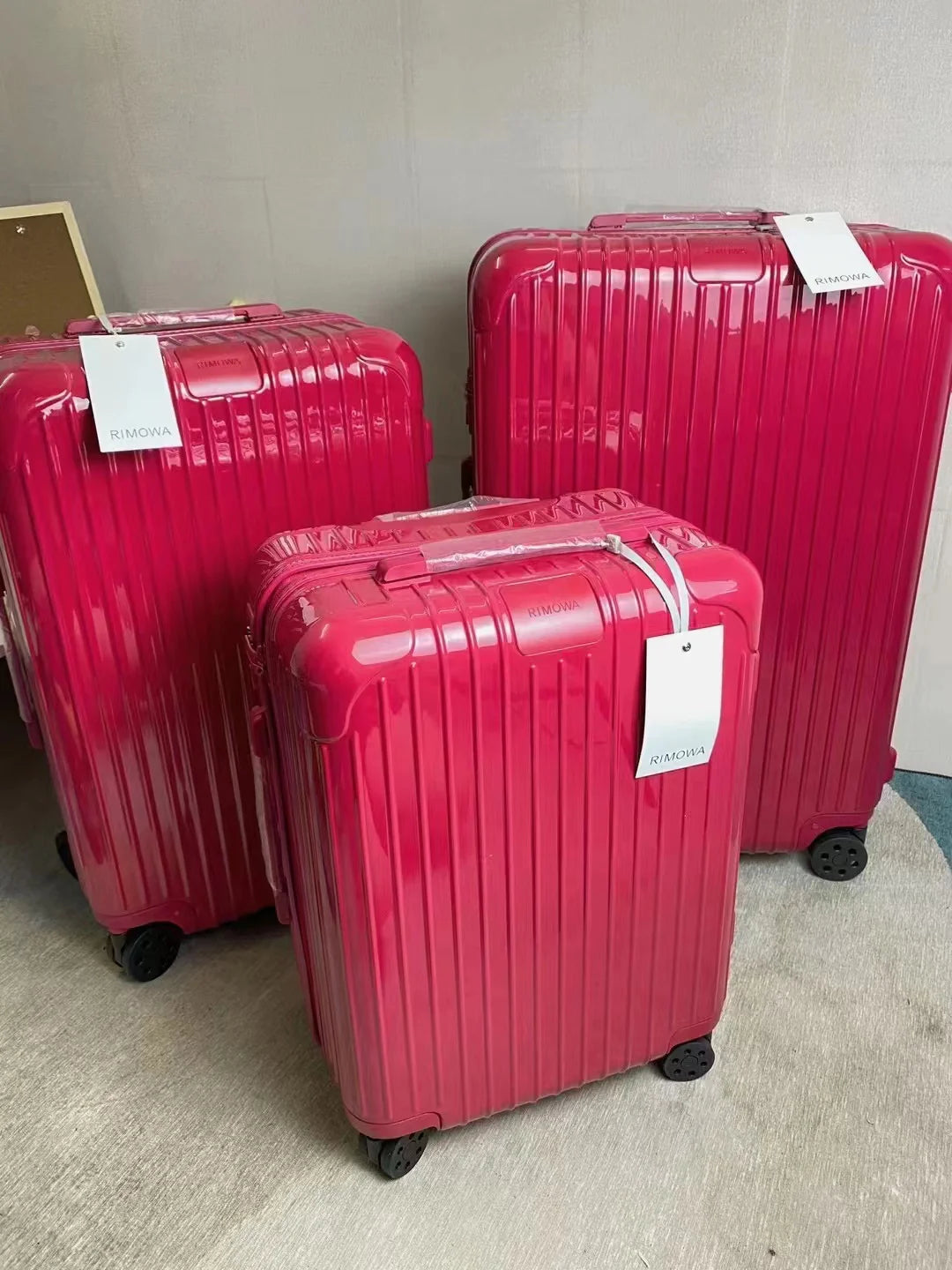 RIMOWA LUGGAGE