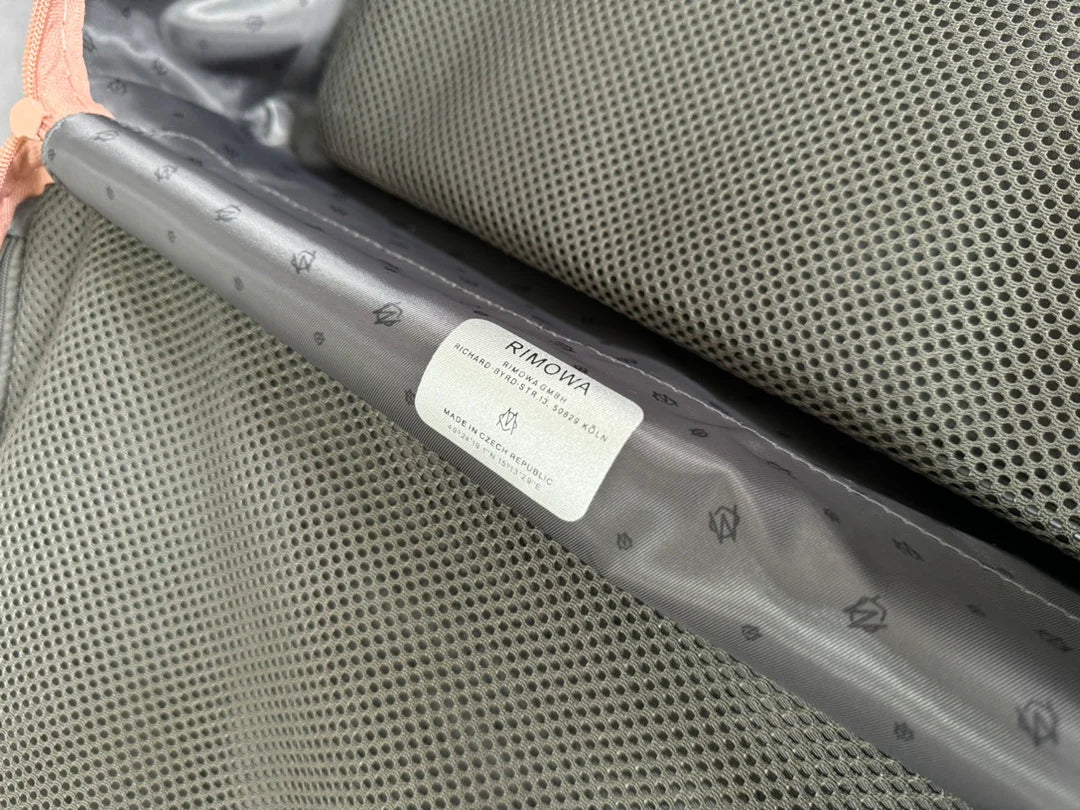RIMOWA LUGGAGE