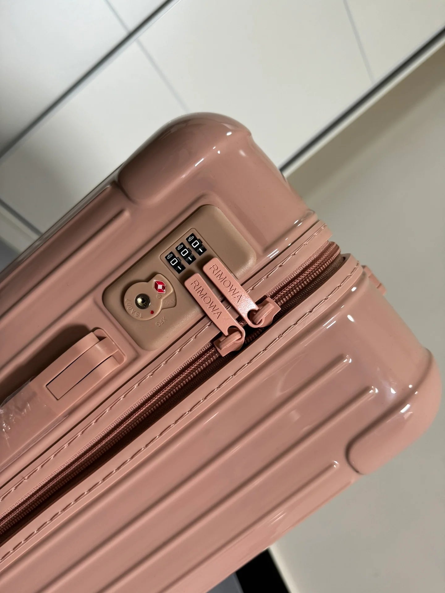 RIMOWA LUGGAGE