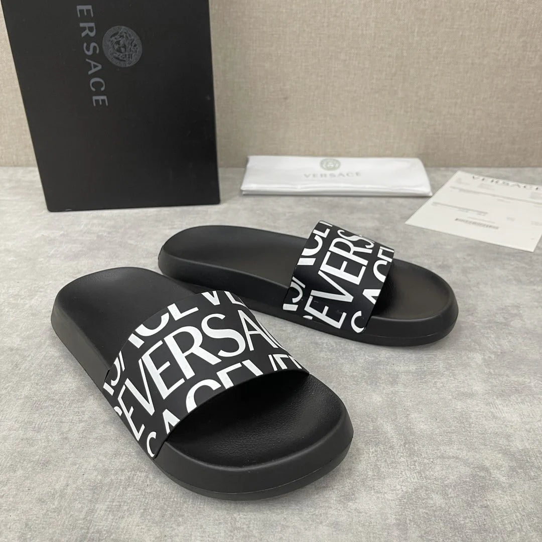 VERSACE SANDAL