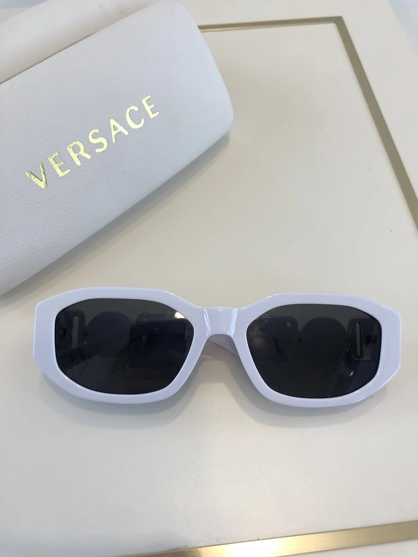 VERSACE SUNGLASSES