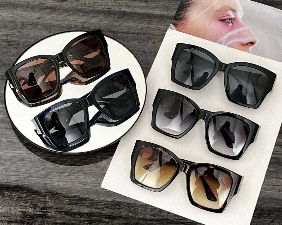 VERSACE SUNGLASSES