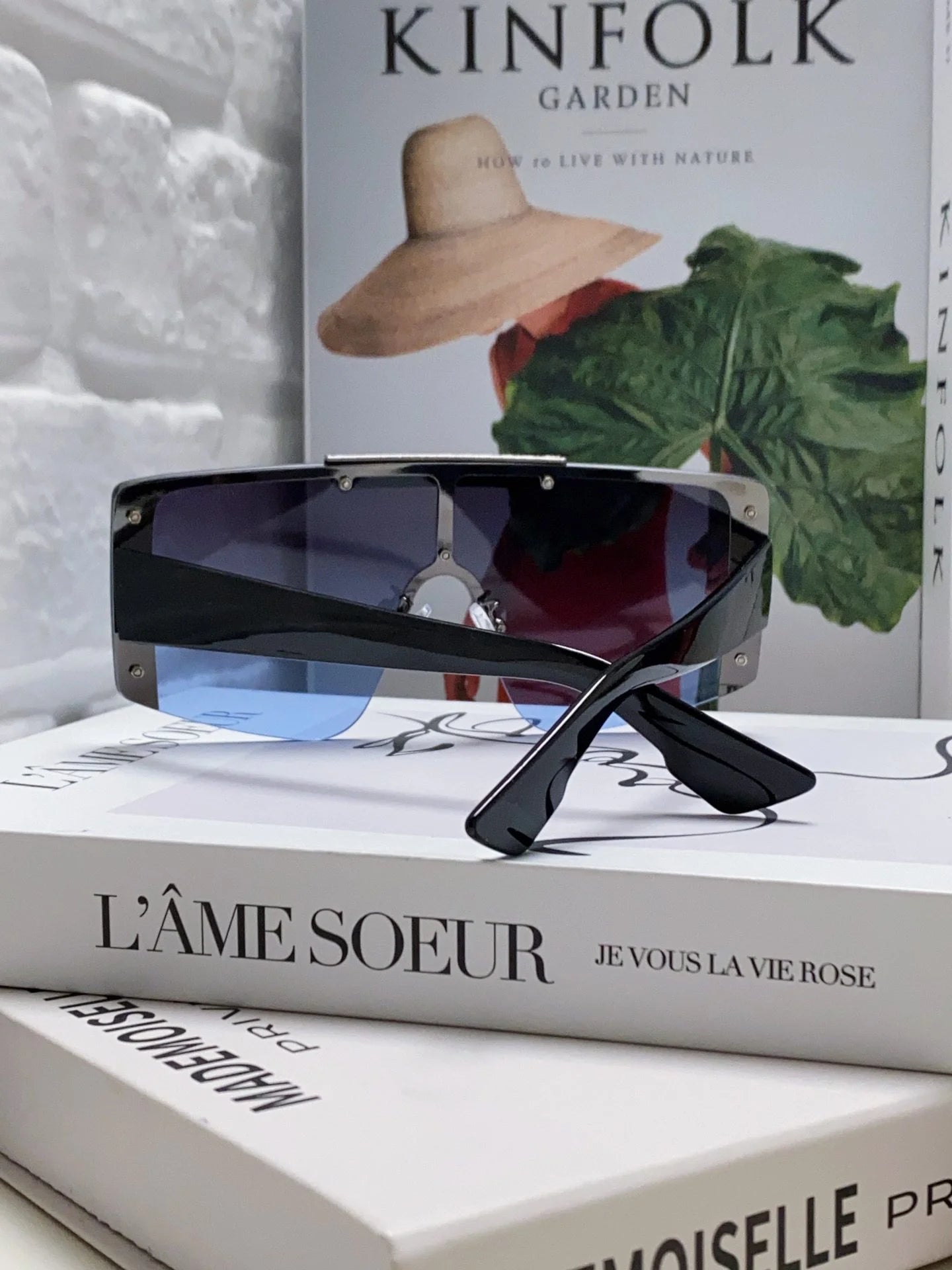 VERSACE SUNGLASSES
