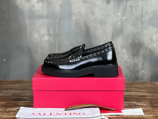 VLTN LOAFER