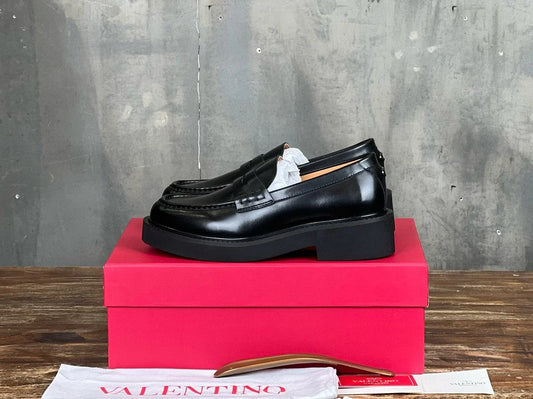 VLTN LOAFER