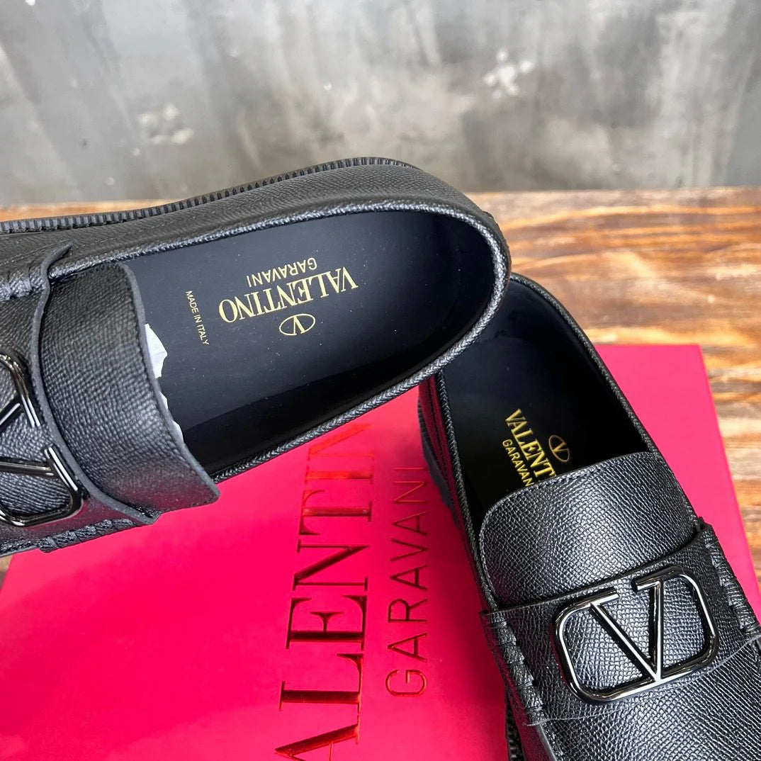 VLTN LOAFER
