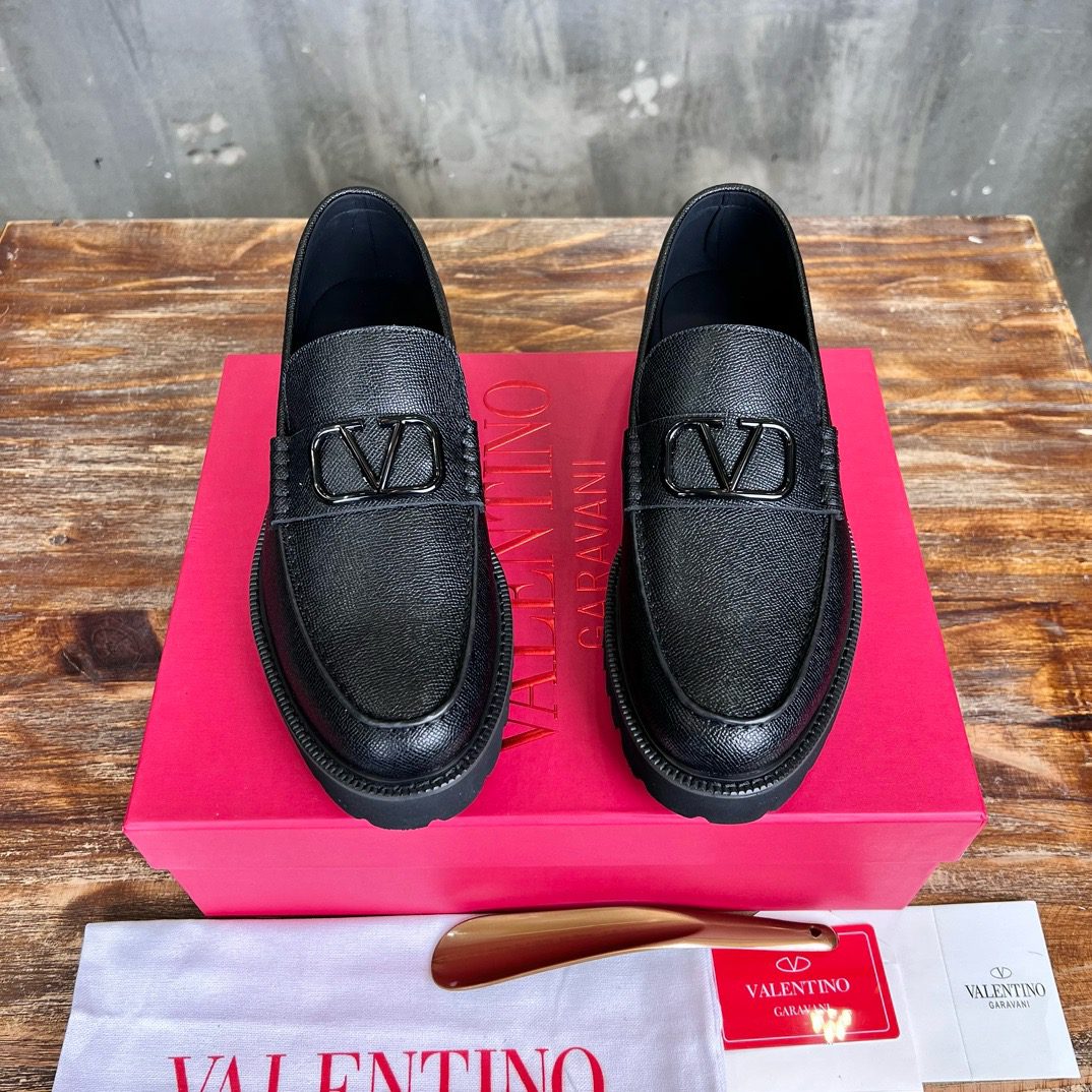 VLTN LOAFER