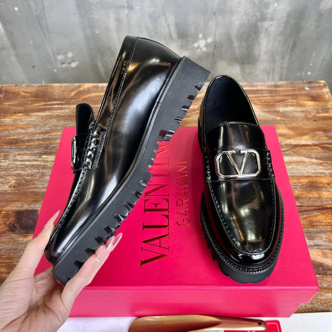 VLTN LOAFER
