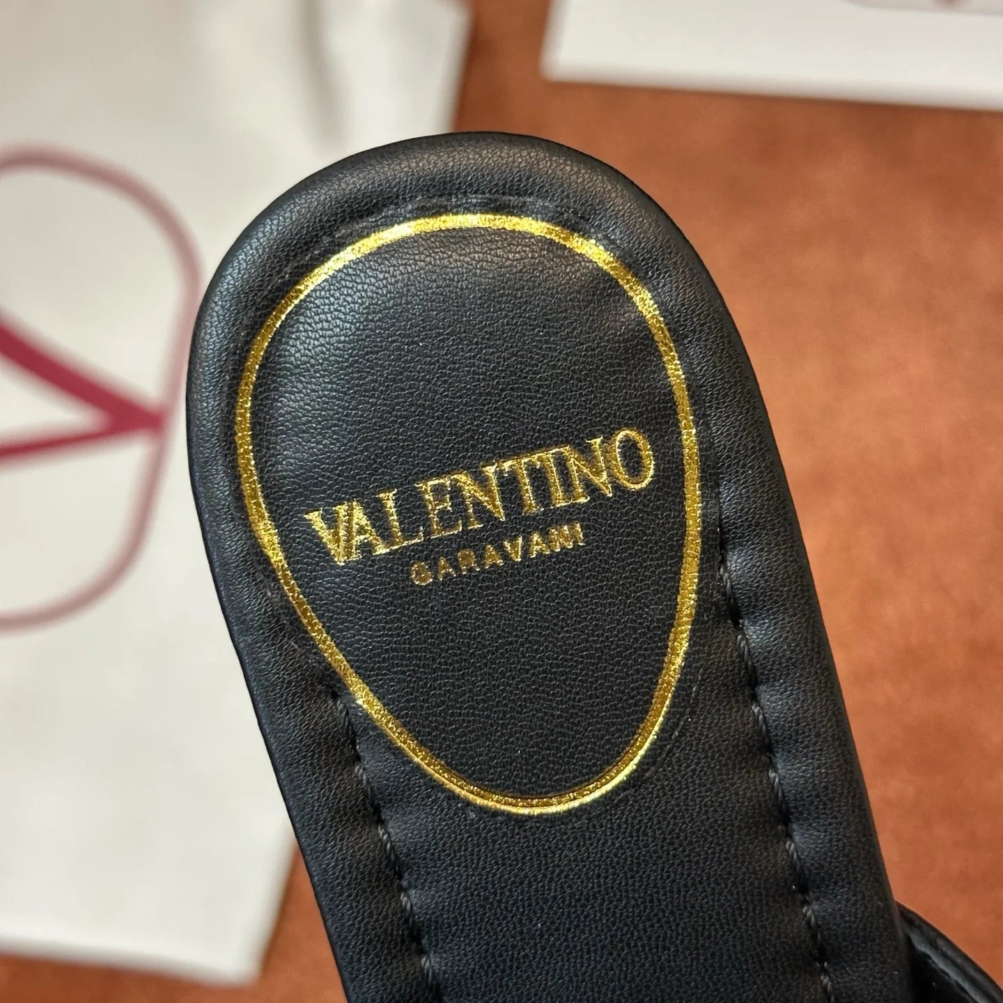 VLTN SANDAL