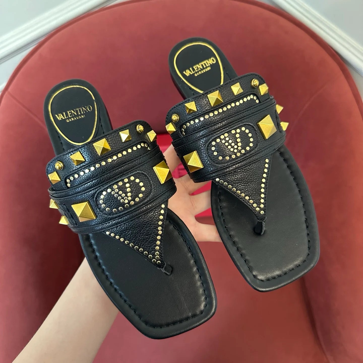 VLTN SANDAL