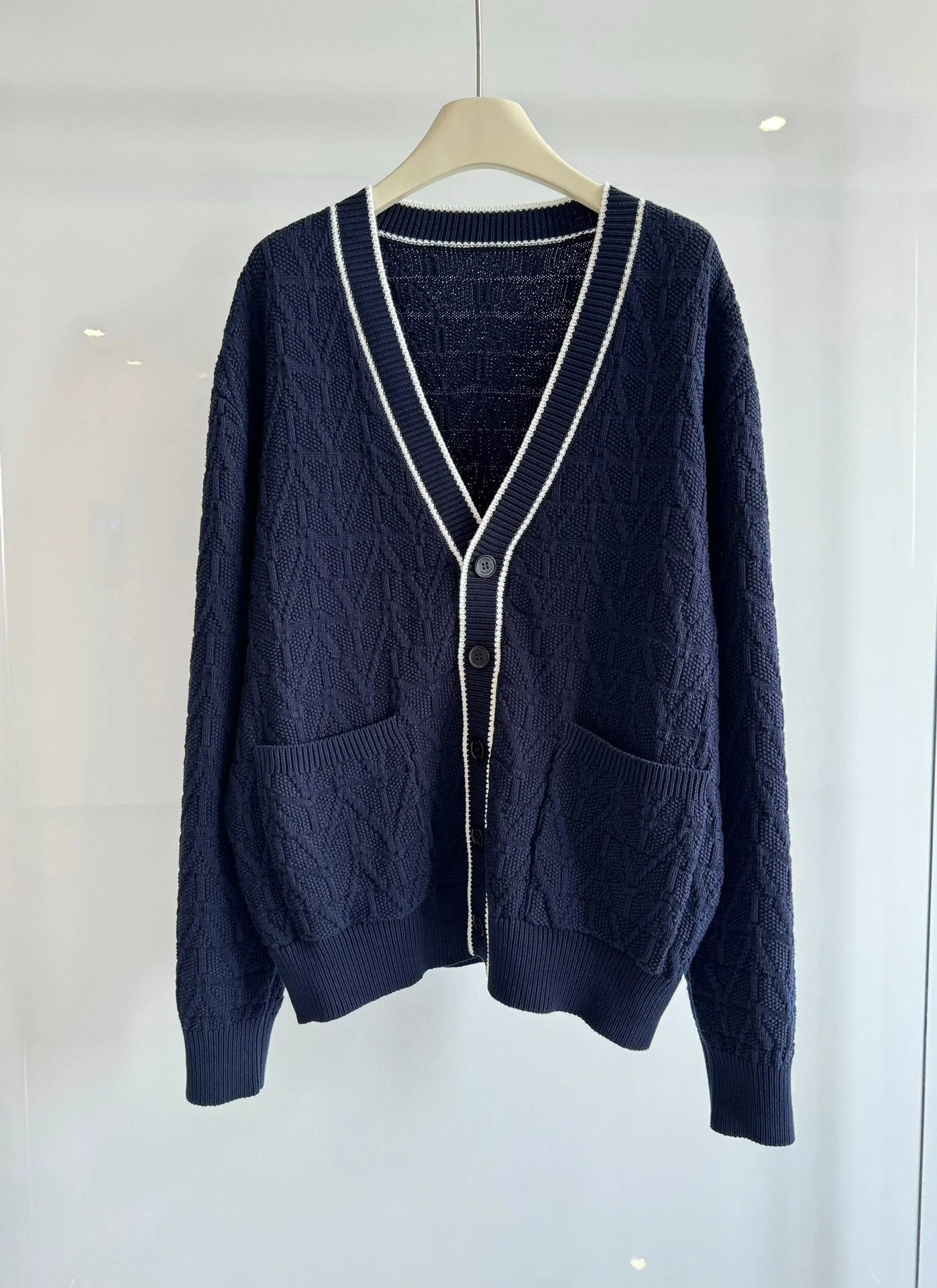 VLTN SWEATER