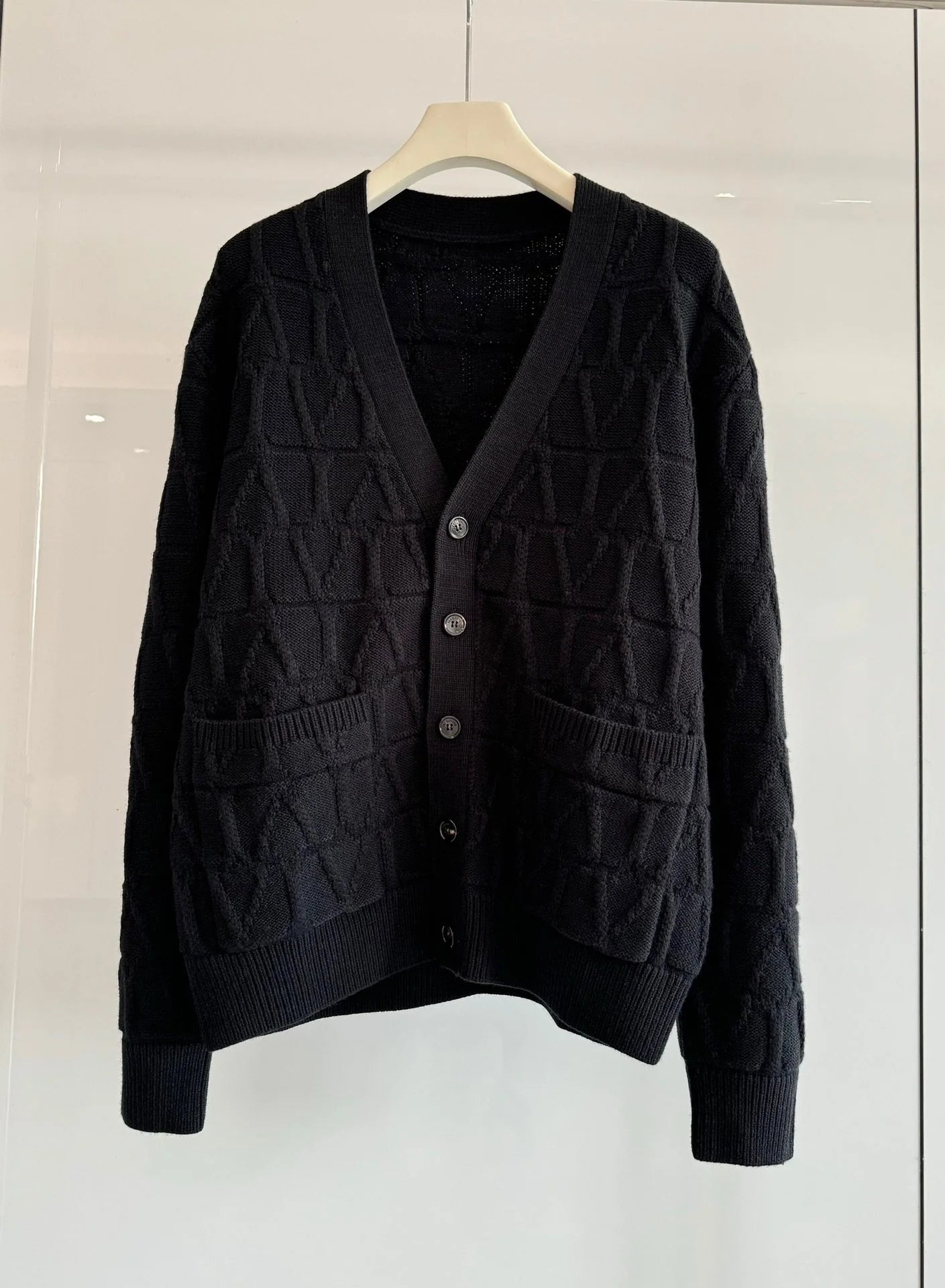VLTN SWEATER
