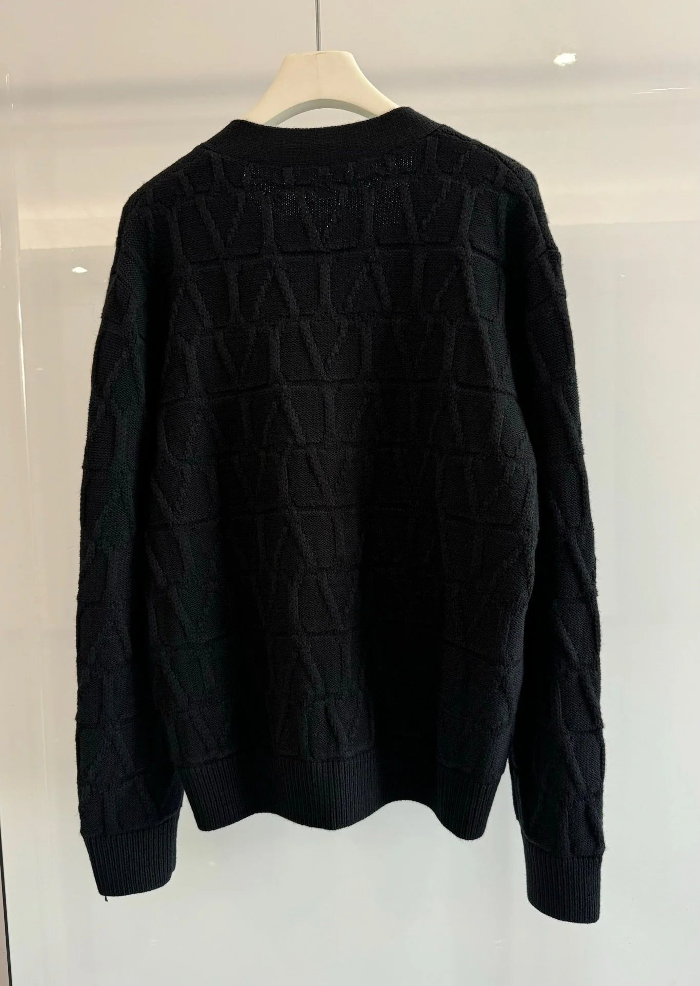 VLTN SWEATER
