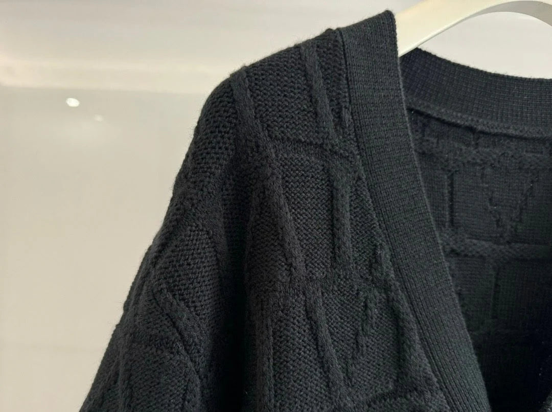VLTN SWEATER