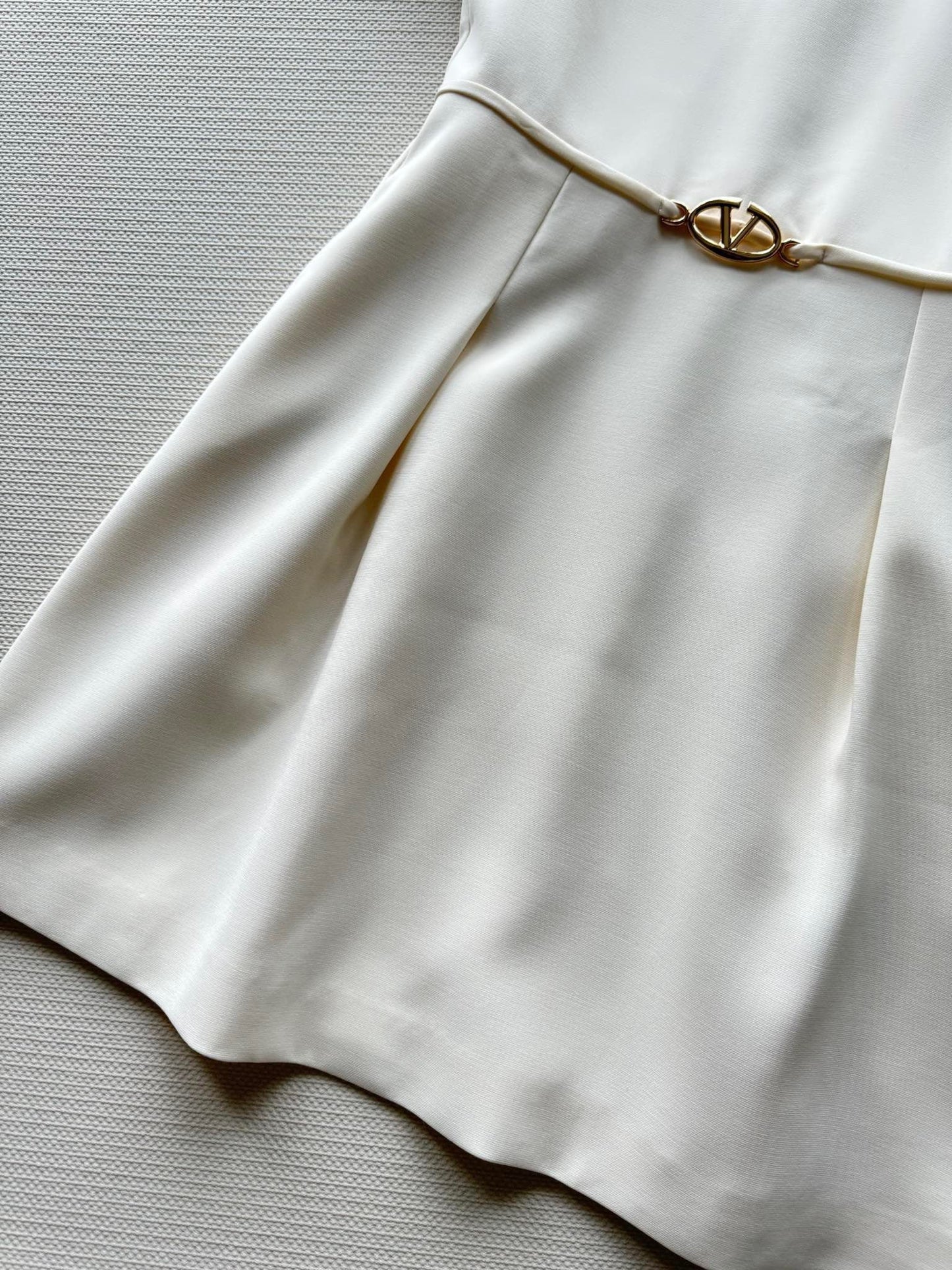 VLTN TOPS