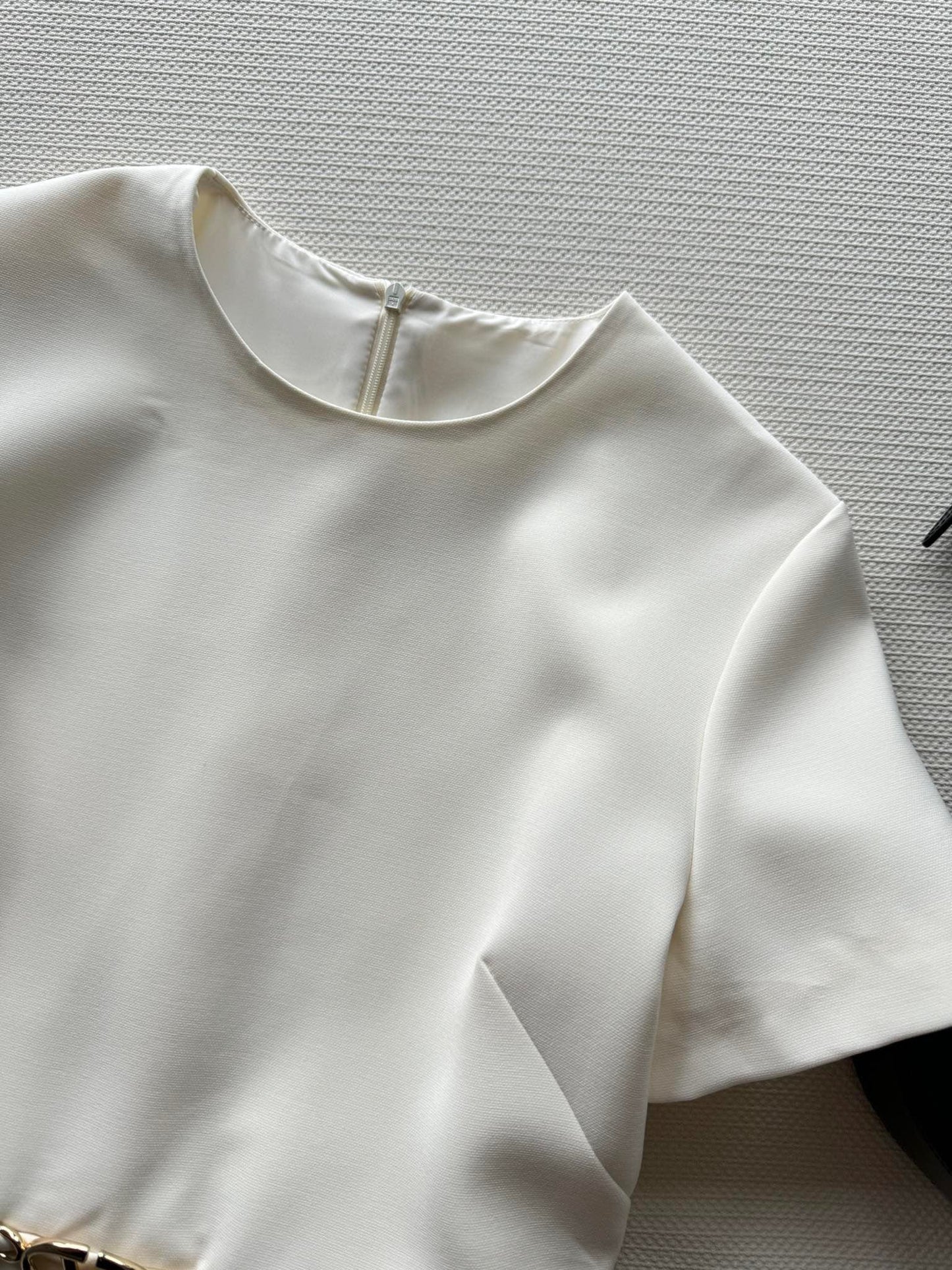VLTN TOPS