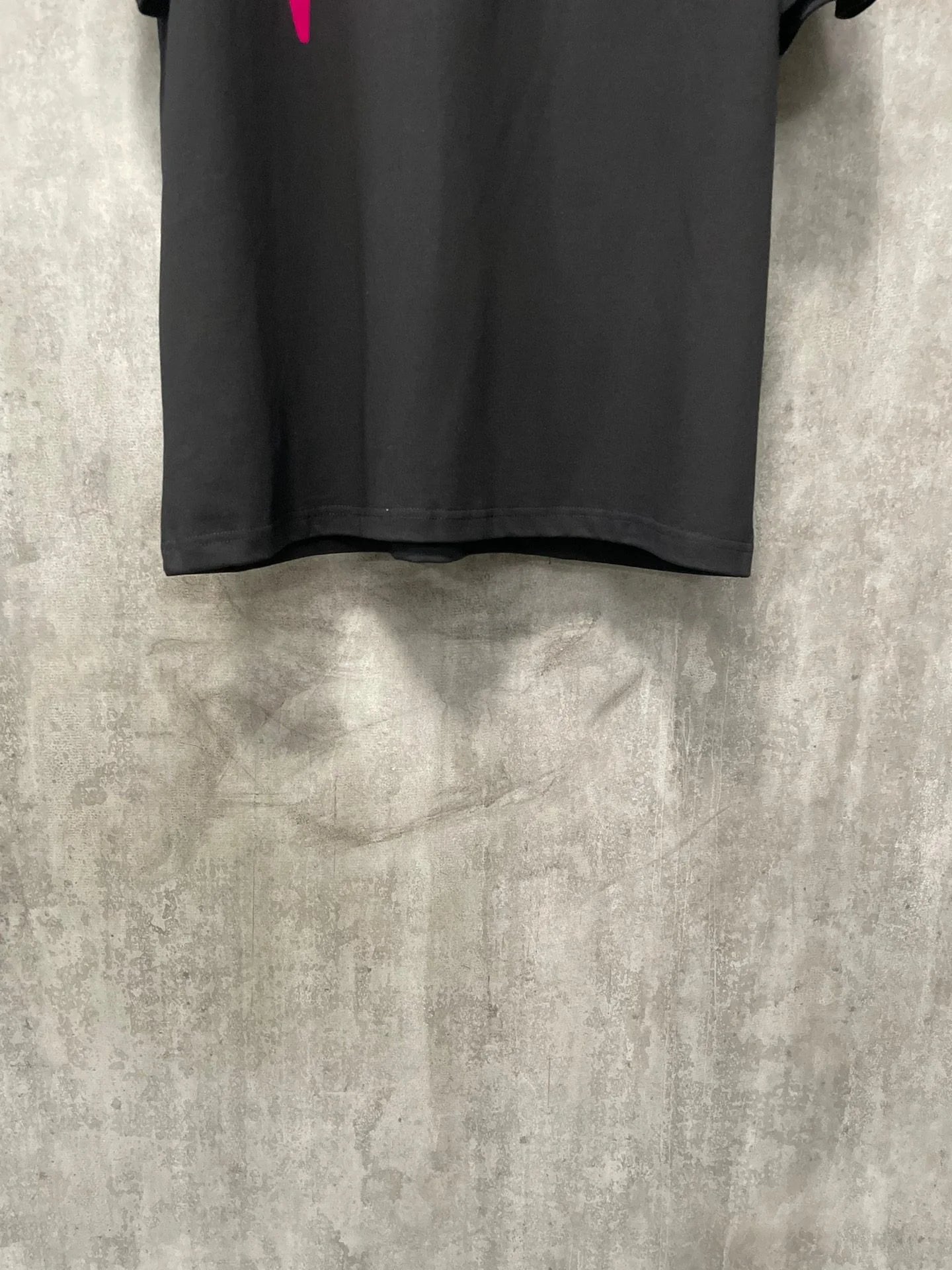 VLTN TSHIRT