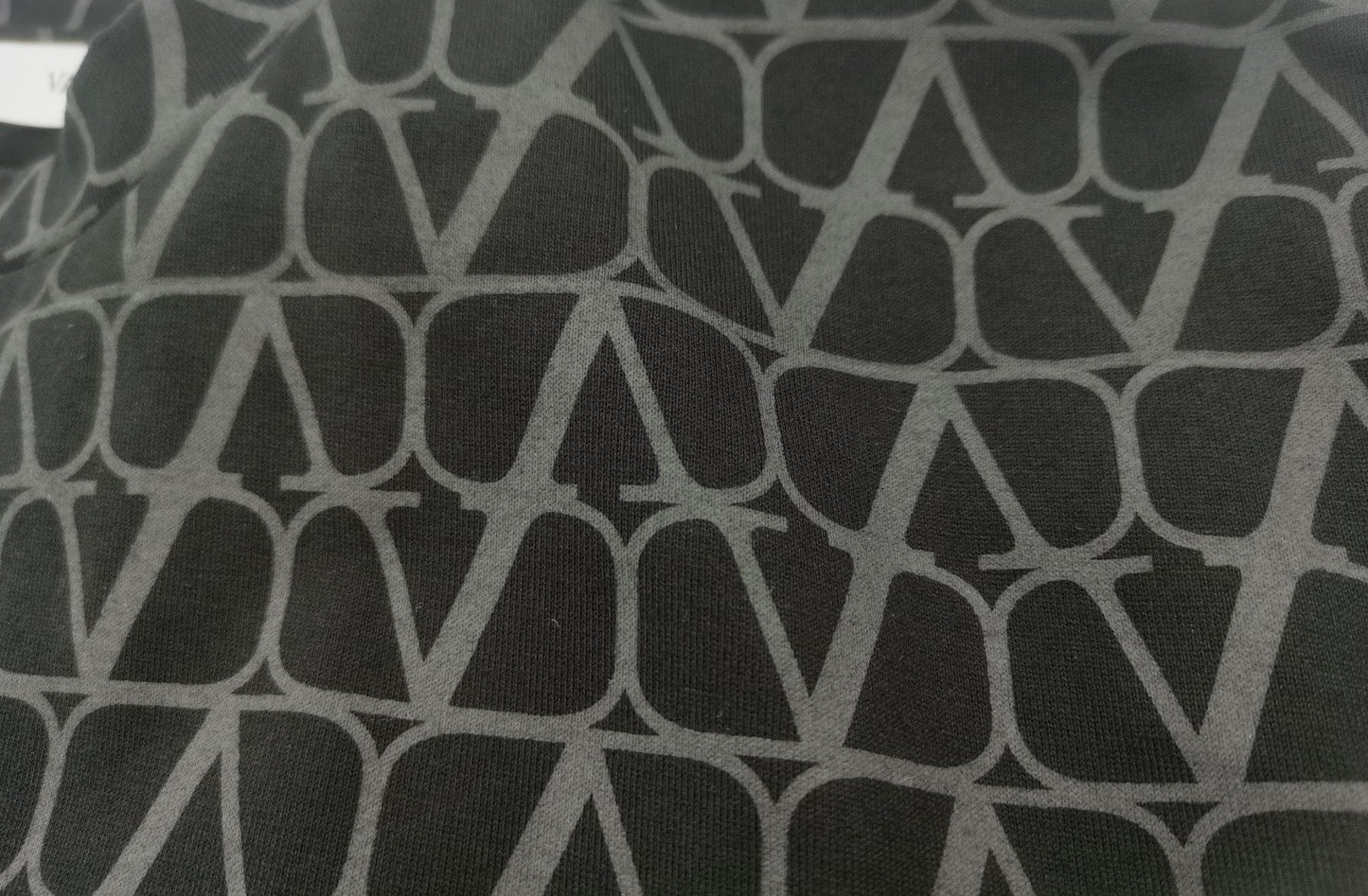 VLTN TSHIRT